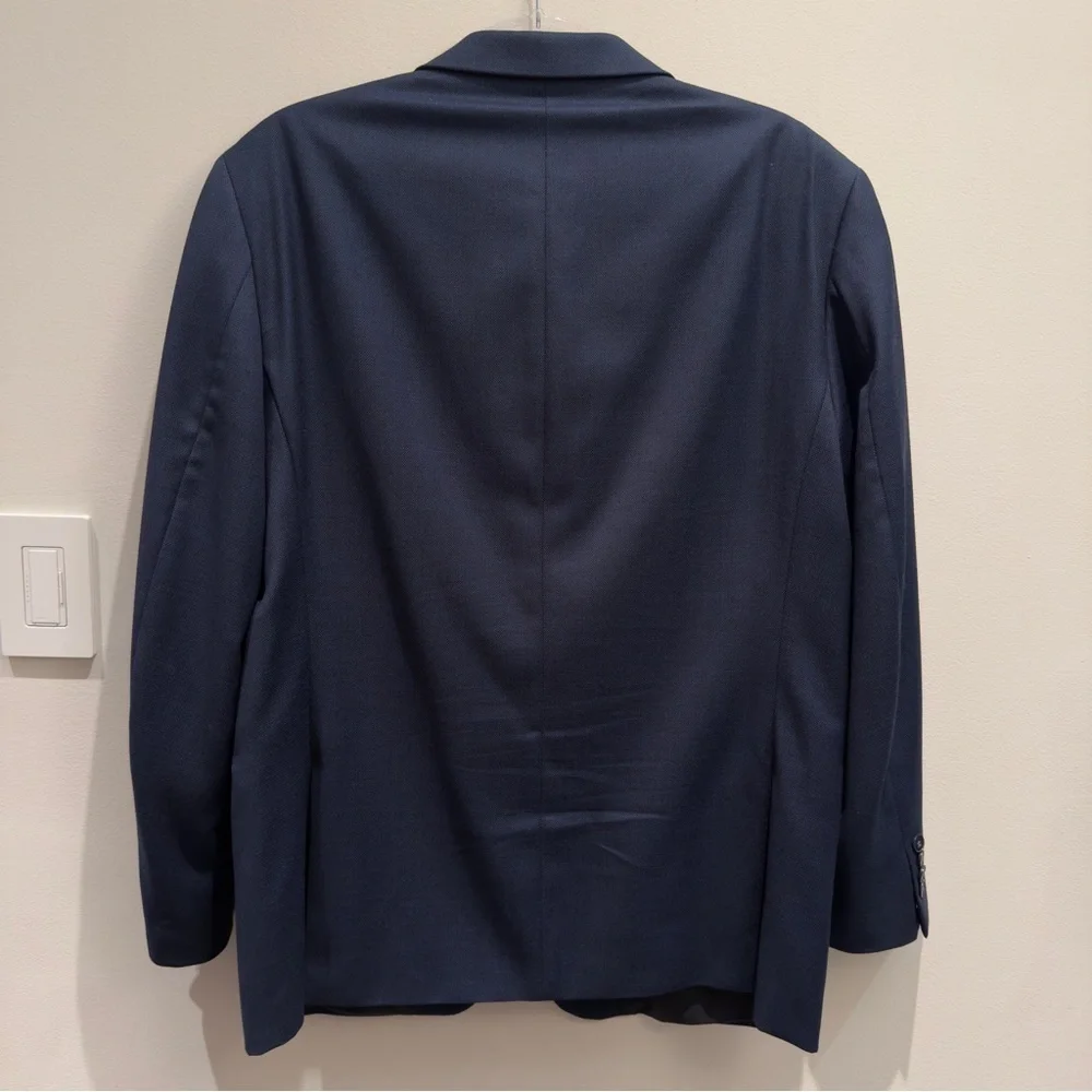 Calvin Klein Extreme Slim Fit Men's Navy Blazer  Two-Button 100% Wool Size 44R